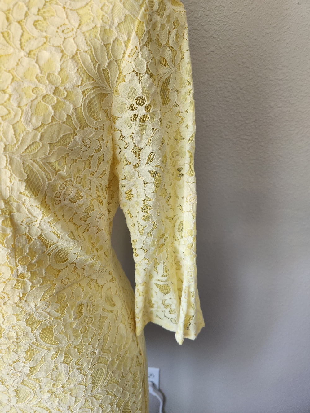 Forever 21 Pale Yellow Lace Long Sleeve Sheath Dress - Picture 3 of 5